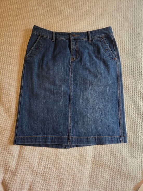 Sonoma Dresses & Skirts - Sonoma jean skirt size 8 pockets
